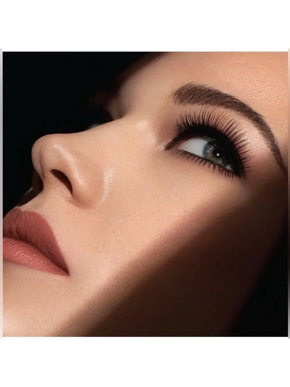 Kevyn Aucoin achieve stunning